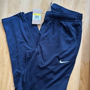 Nike Women’s Navy Dri-Fit Joggers Relentless Pants - Size Small BNWT